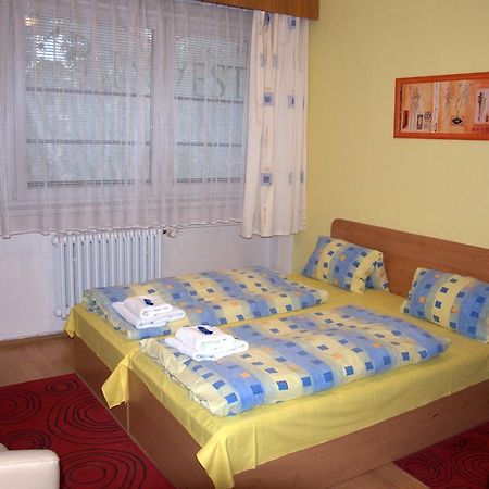 برنو Hotel Komarov الغرفة الصورة