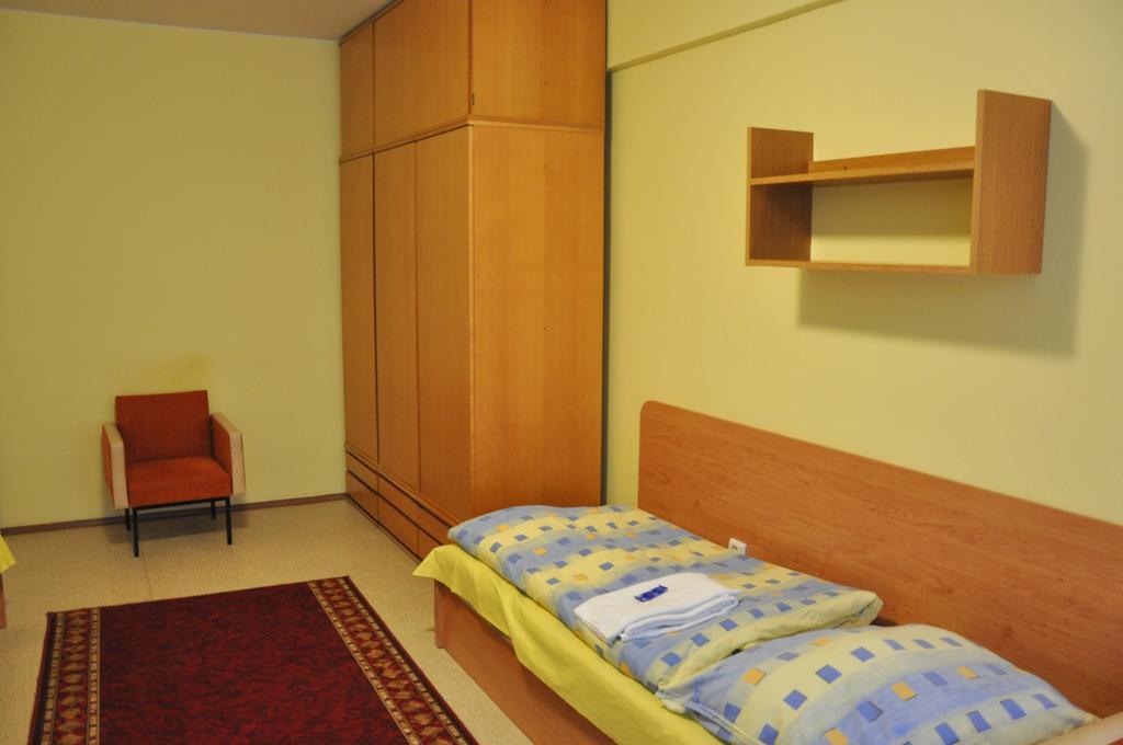 برنو Hotel Komarov المظهر الخارجي الصورة